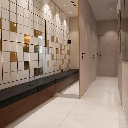 Luxus Fitness&spa Z Sauna I Silownia Danzig