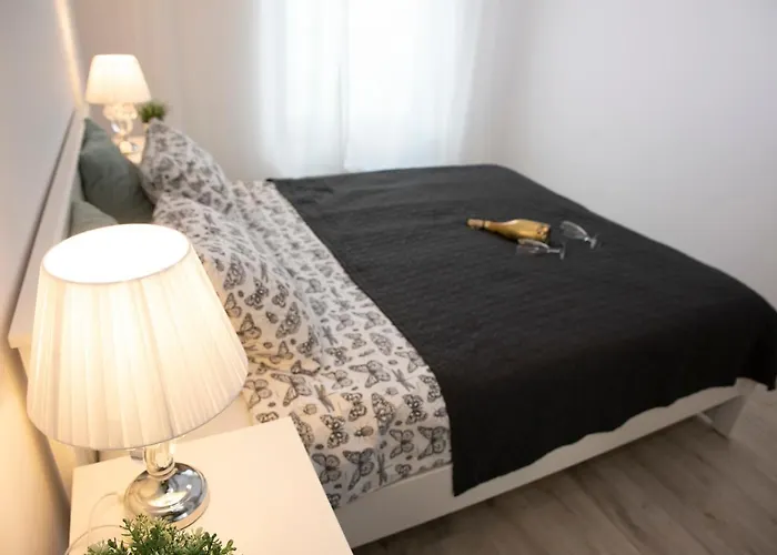 Luxus Fitness&spa Z Sauna I Silownia