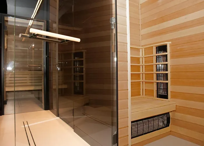 Luxus Fitness&spa Z Sauna I Silownia * Gdańsk