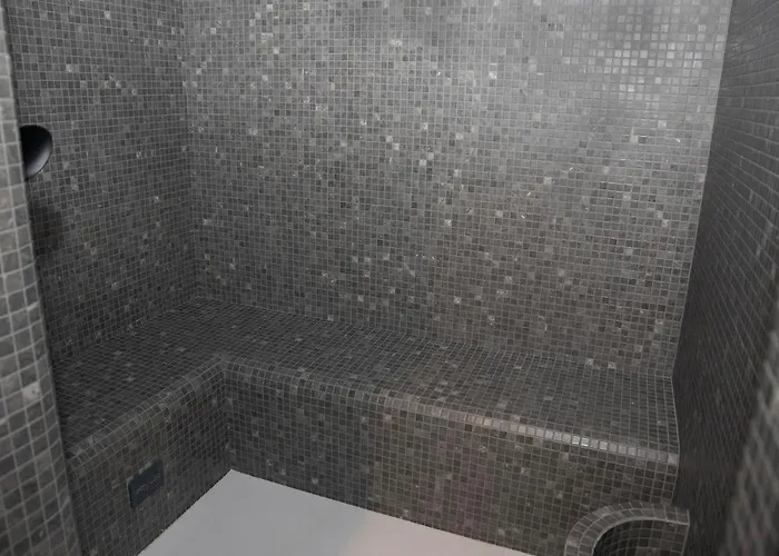 Luxus Fitness&spa Z Sauna I Silownia * Гданьск