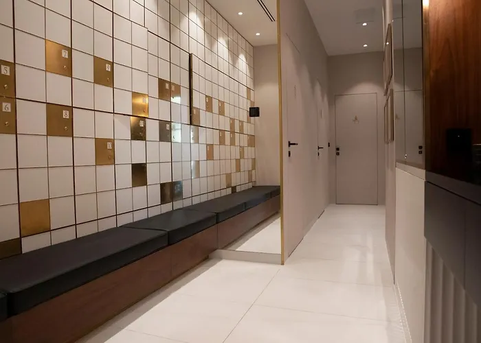 Luxus Fitness&spa Z Sauna I Silownia Гданьск